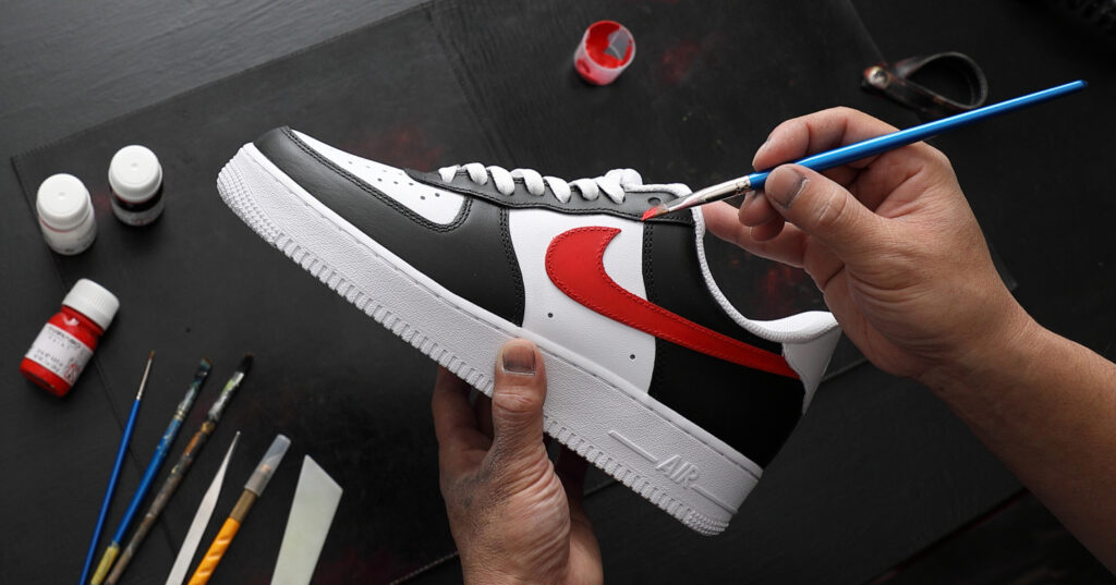 SNEAKER PAINT メインビジュアル